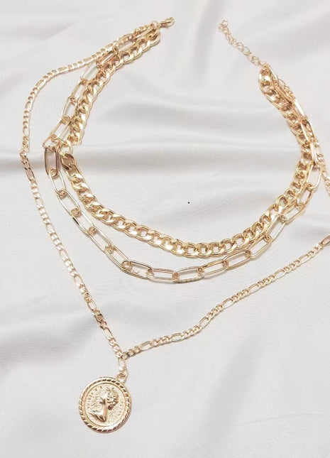 Collar Colgante Cabeza de Belleza