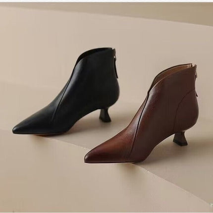 Pointed Toe Kitten Heel