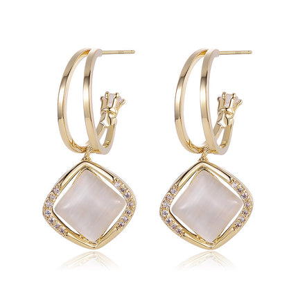 Fashionable Oval High-end Earrings