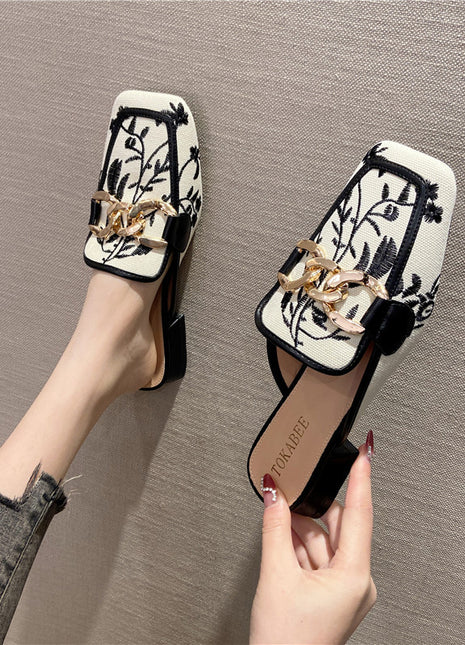 Closed Toe Chunky Heels